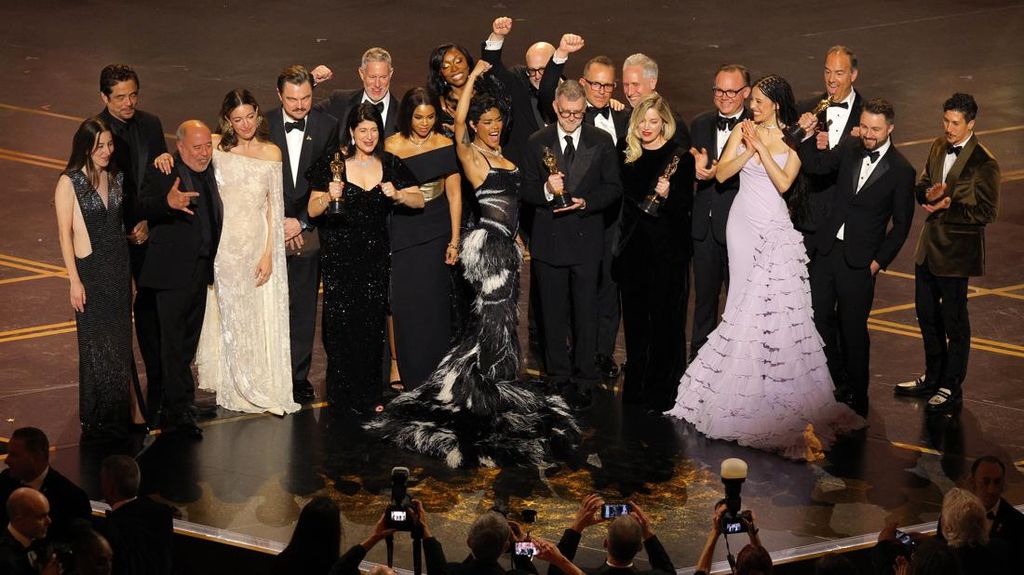FOTO: Tangis Haru dan Tawa Gembira Pemenang Piala Oscar 2026