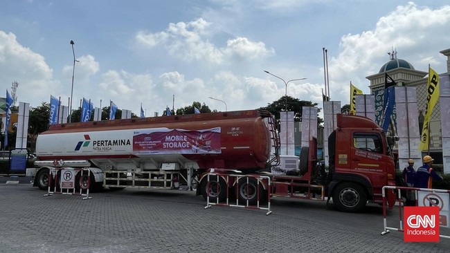 PT Pertamina Patra Niaga (Persero) menyiagakan sekitar 200 unit mobil tangki BBM di sejumlah titik strategis selama periode mudik Lebaran 2026.