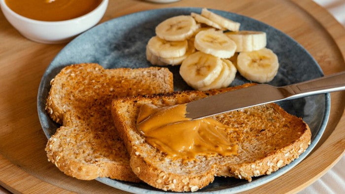 5 Ide Menu Praktis Sandwich Tinggi Protein, Bikin Kenyang Lebih Lama