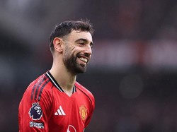 Thierry Henry: Bruno Fernandes Main Pakai Otak