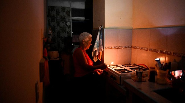 Kementerian Energi Kuba mengumumkan pemadaman listrik nasional pada Sabtu (21/3) malam.