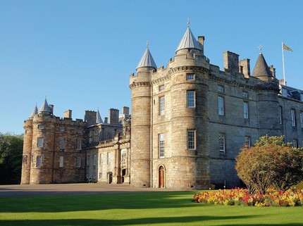 Ruang Paling Pribadi Ratu Elizabeth Dibuka untuk Publik, Ini Isinya yang Curi Perhatian