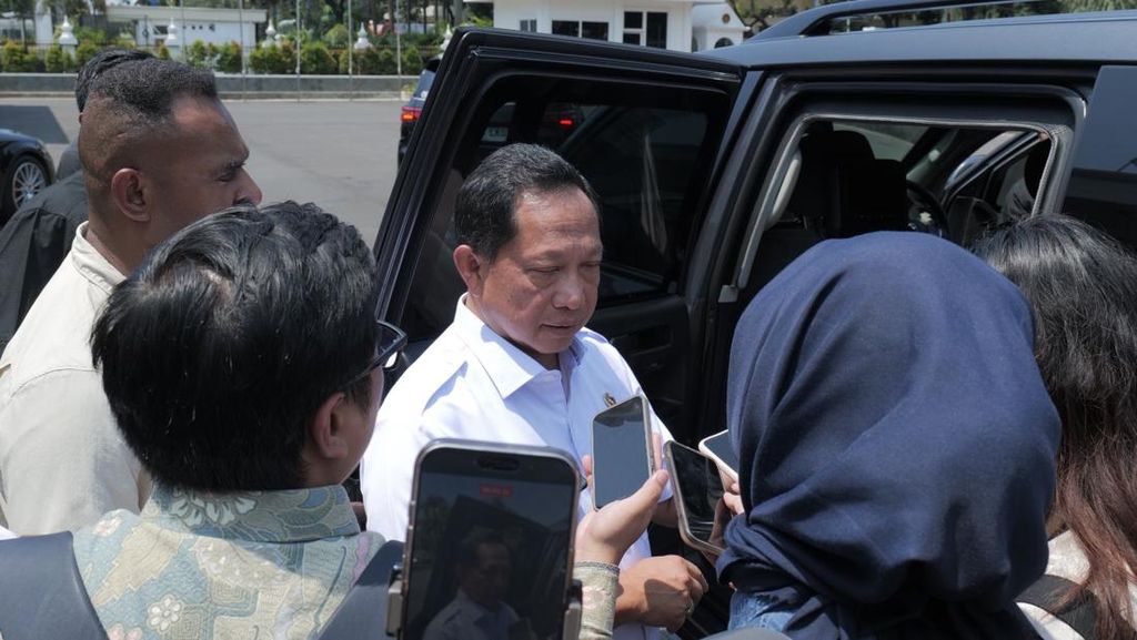 Tito Janji Kawal Pemulihan Lahan Tani dan Tambak Pascabencana Sumatra