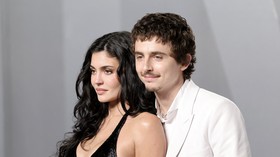 Kakak Timothee Chalamet Dinilai Pura-pura Ramah ke Kylie Jenner