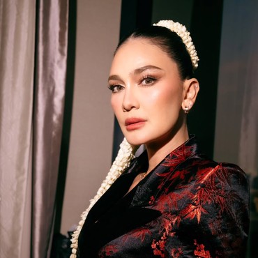 Terpopuler: Respons Luna Maya soal Gunung Kawi hingga Sabrina Chairunnisa di AS