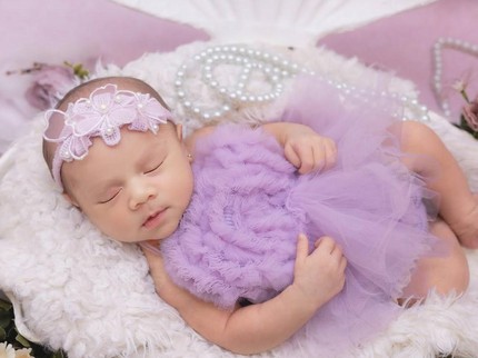 Cantiknya Nama Anak Ketiga Lesti Kejora, Terinspirasi dari Legenda Liverpool