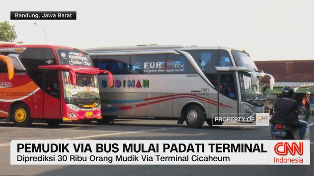 VIDEO: Terminal Bus di Bandung Mulai Dipadati Pemudik