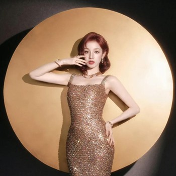 Yuqi i-dle Pancarkan Pesona Mahal di Pemotretan Perdana sebagai Brand Ambassador Tiffany & Co.