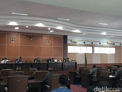 DPRD Dorong Penerapan Kuota Kunjungan 1.000 Turis ke TN Komodo Ditinjau