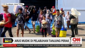 VIDEO: Arus Mudik Membludak di Pelabuhan Tanjung Perak Surabaya