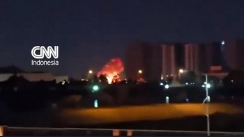 Penampakan Rentetan Drone Hujani Ibu Kota Irak dan Picu Kebakaran