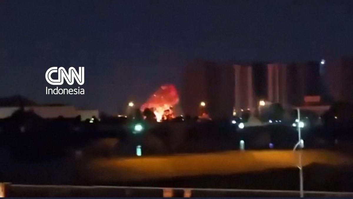 Penampakan Rentetan Drone Hujani Ibu Kota Irak dan Picu Kebakaran