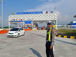 Volume Kendaraan Masuk Tol Situbondo Barat Naik Jelang Lebaran