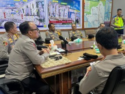 Wakapolri Tinjau Jalur Mudik Pelabuhan Bakauheni Jelang Lebaran