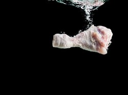 Kenapa Daging Mentah Tak Perlu Dicuci Sebelum Masuk Kulkas?