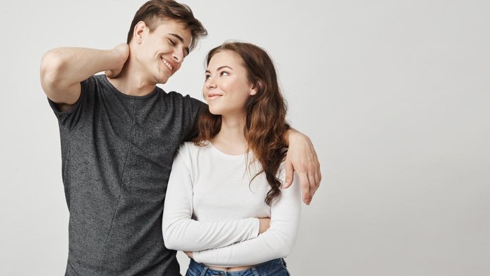 5 Kebiasaan Pagi Hari yang Bisa Dilakukan Setiap Pasangan untuk Menjaga Keharmonisan