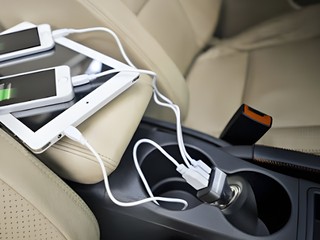 Baterai Aman Sepanjang Perjalanan, Ini Perlengkapan Charger yang Wajib Dibawa Saat Mudik!