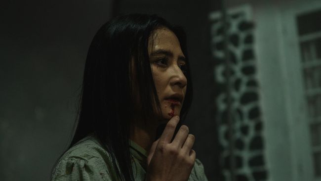 Review film: Sulit menyebut Danur: The Last Chapter sebagai penutup yang klimaks dan berkesan dari perjalanan sebuah semesta horor sedekade.