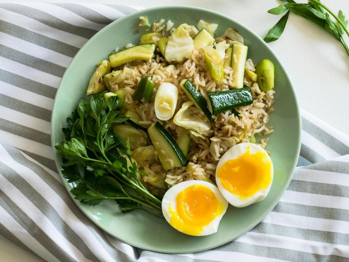 Pilih makan makanan yang tepat supaya tetap fokus
