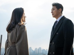 Adegan Ciuman Panas Ju Ji Hoon & Ha Ji Won Viral, Disebut Couple Salah Genre