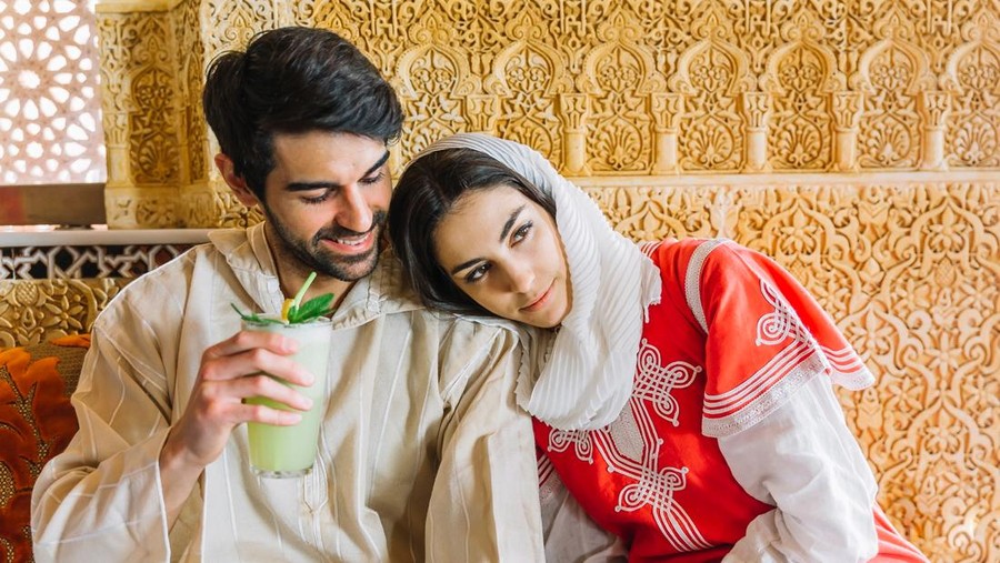 Para Suami Wajib Tahu&excl; Ini Cara Menghitung THR untuk Istri