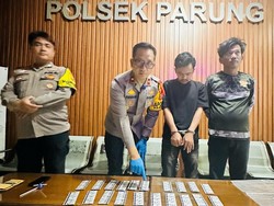 Pria Terlibat Narkoba di Parung Ditangkap Bong dan 200 Butir T-Rex Disita