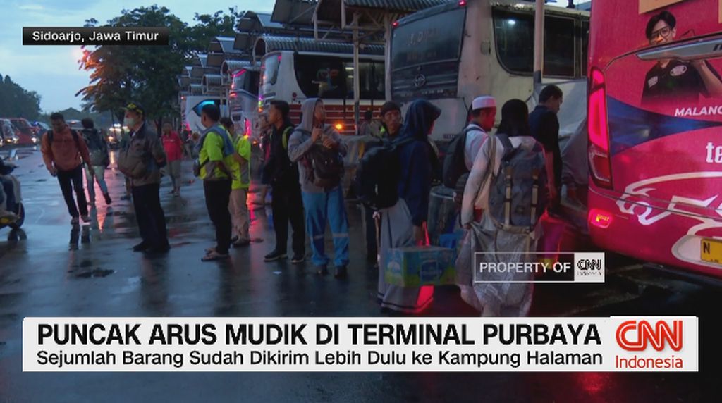 VIDEO: Puncak Arus Mudik di Terminal Purabaya