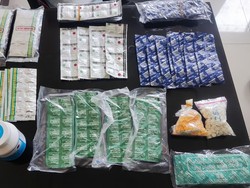Polisi Tangkap 13 Penjual Obat Keras Ilegal di Depok, Sita 4.000 Tramadol