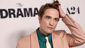 Robert Pattinson Pikir Zodiak Ini Red Flag, Ternyata Punya Mantannya