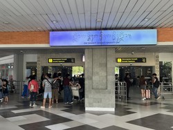 H-1 Nyepi, Pemudik Penuhi Terminal Domestik Bandara Ngurah Rai