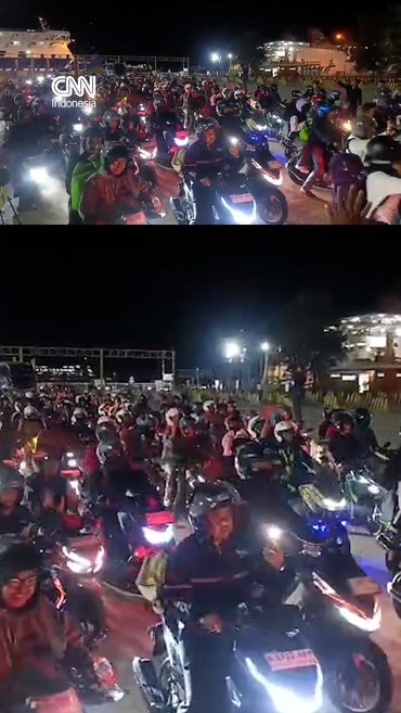 Puncak Arus Mudik, Pemudik Sepeda Motor Padati Pelabuhan Bakauheni