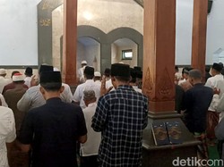Video Jemaah Al Khoiriyah Tulungagung Salat Id Hari Ini
