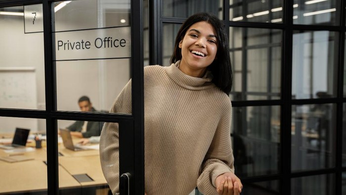 5 Ciri Kepribadian Orang yang Selalu Datang Lebih Awal ke Kantor