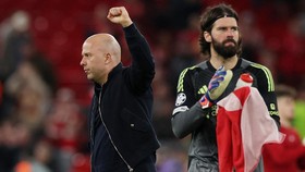 Nama Arne Slot Kembali Harum usai Liverpool Gasak Galatasaray