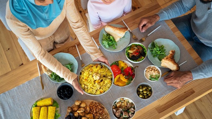 Biar Nggak Keterusan, Ini 4 Kiat Kembali ke Pola Hidup Sehat Usai Lebaran