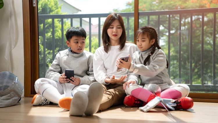 Mulai 28 Maret&comma; Akses Medsos Dibatasi untuk 70 Juta Warga RI