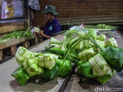Nasi Vs Ketupat, Mana yang Lebih Bikin Gemuk? Ini Kata Dokter