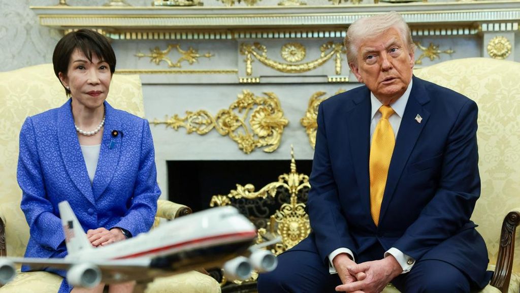 Trump Samakan Serangan ke Iran Seperti Pearl Harbor di Depan PM Jepang