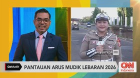 VIDEO: Live Merak! Pantauan Arus Mudik Terkini di Gerbang Tol