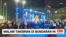 VIDEO: Bundaran HI Meriah Malam Takbiran, Ribuan Warga Tumpah Rua