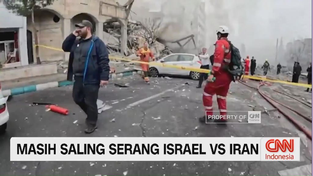 VIDEO: Serangan Udara Hantam Kawasan Pemukiman, Iran Balas Serang