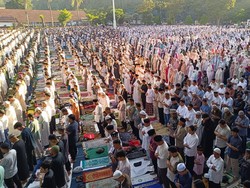 Khidmatnya Salat Id Jemaah Muhammadiyah di Lapangan Sempur Bogor