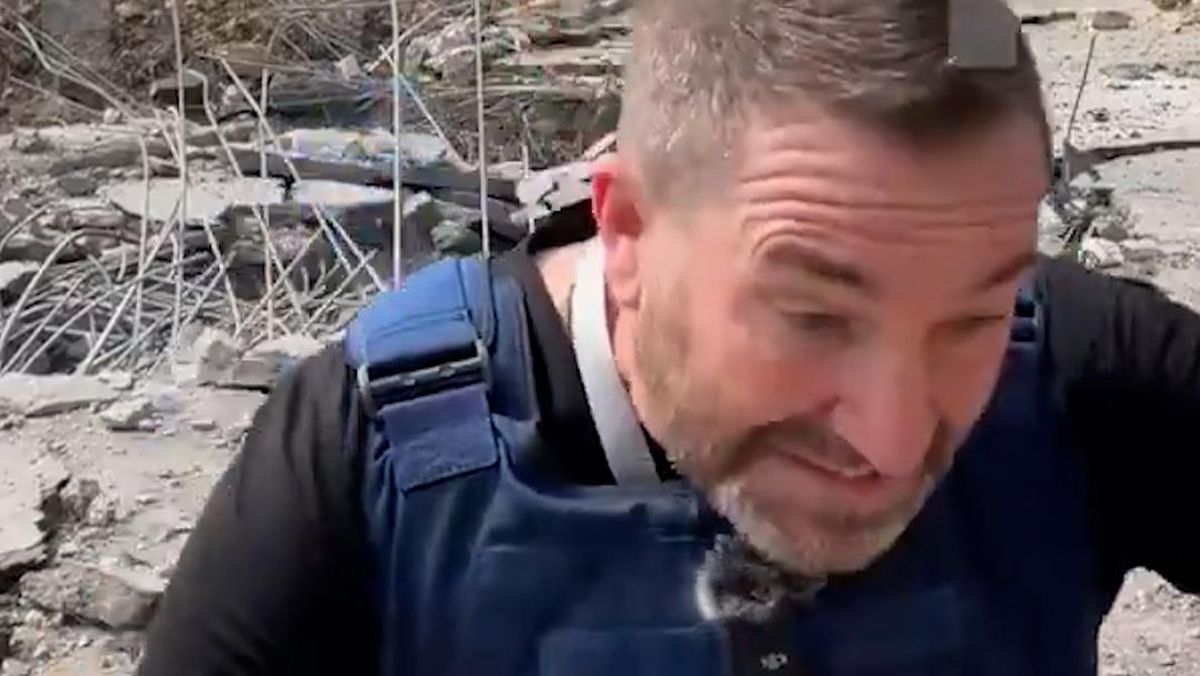 Detik-detik Jurnalis Rusia Nyaris Kena Roket Israel di Lebanon