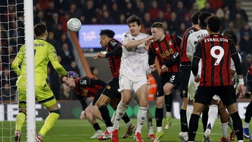 Sorotan Dunia Olahraga CNN Sport : FOTO: Dua Kali Unggul, MU Gagal Kalahkan Bournemouth