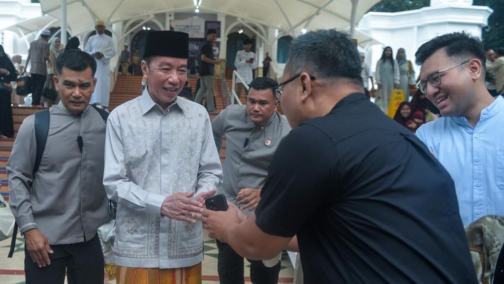 PSI soal Rencana Jokowi Keliling Indonesia: Tergantung Kesehatan