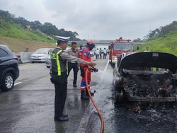 Terungkap, Ford EcoSport Terbakar Hebat di Tol Semarang-Solo gegara Korsleting