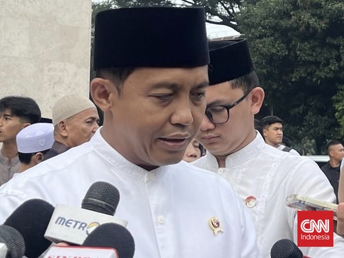 Menteri Kehutanan Raja Juli Antoni