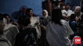 FOTO: Menjaga Tradisi di Hari yang Fitri