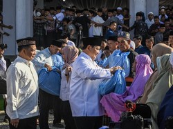 Prabowo Salat Id di Aceh Tamiang, Warga Harap Bantu Pemulihan Pascabencana