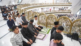 FOTO: Salat Id Perdana di Masjid Negara IKN